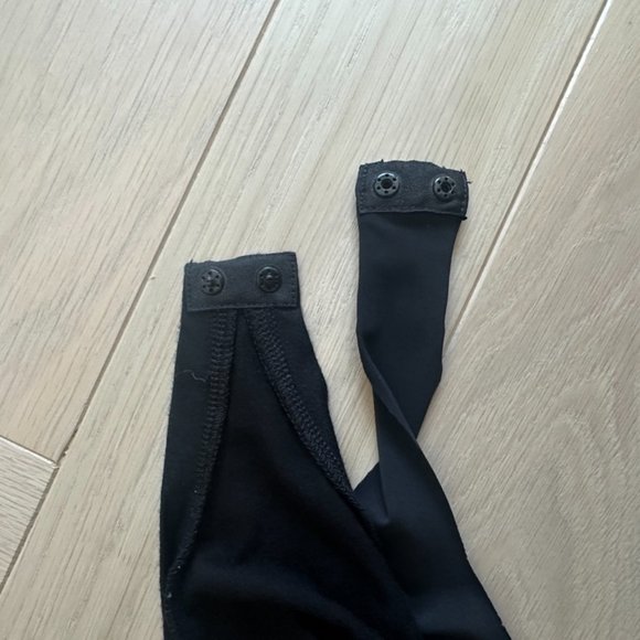 Alix V-Neck Bodysuit - Picture 6 of 6